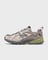 New Balance 610