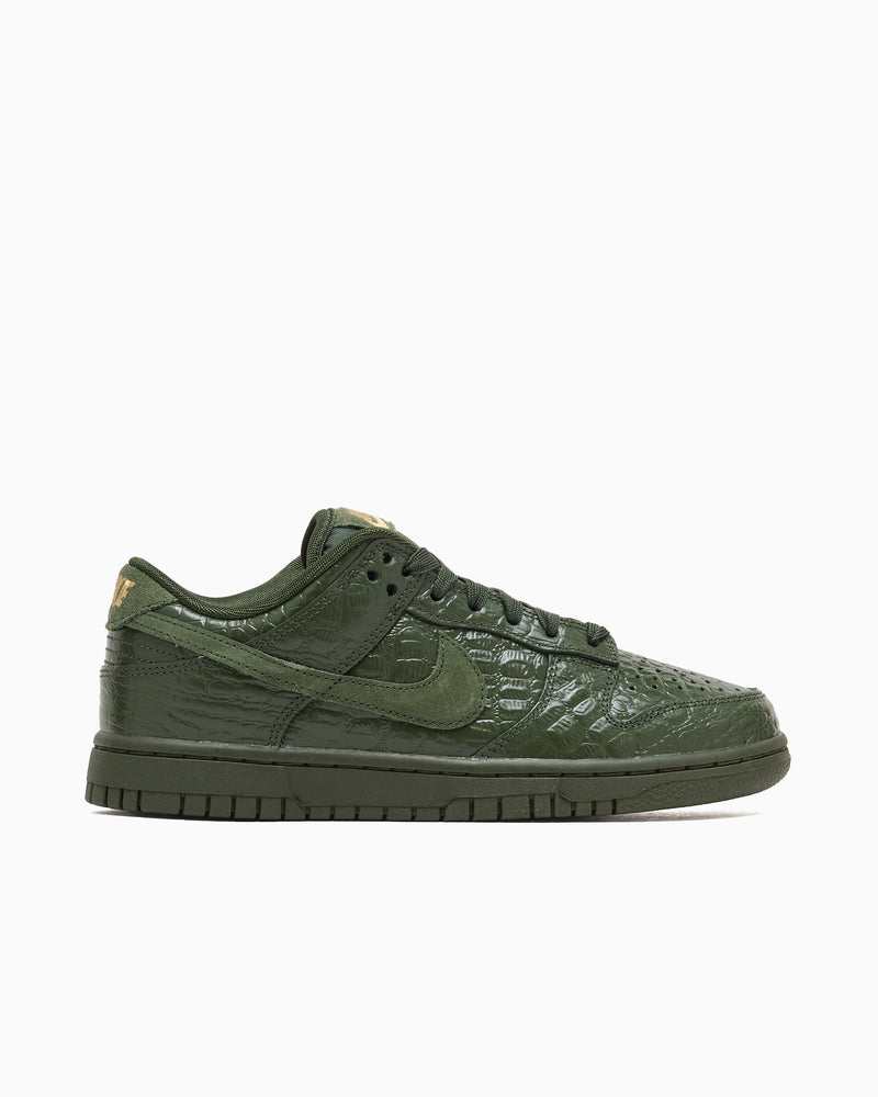 Nike Dunk Low W "Crocodile Green"