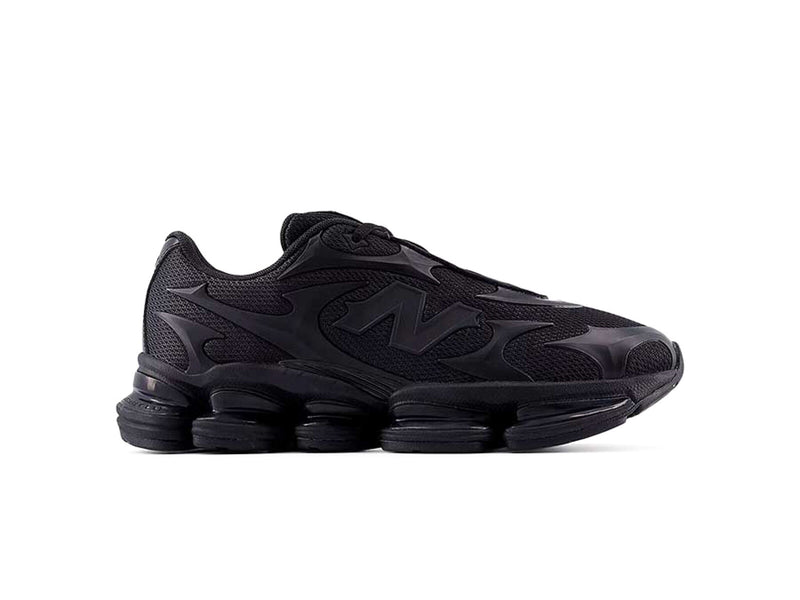 New Balance 2000 "Black Metallic"
